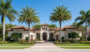 Who pays title fees in siesta key?