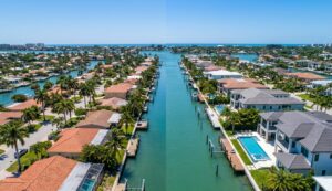 Is bradenton or parrish better for first-time buyers?