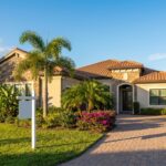 What closing fees should sellers expect in siesta key?