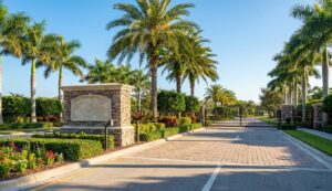 Are cdd fees higher in lakewood ranch or bradenton beach?