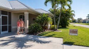 When should you worry about a house not selling in florida?